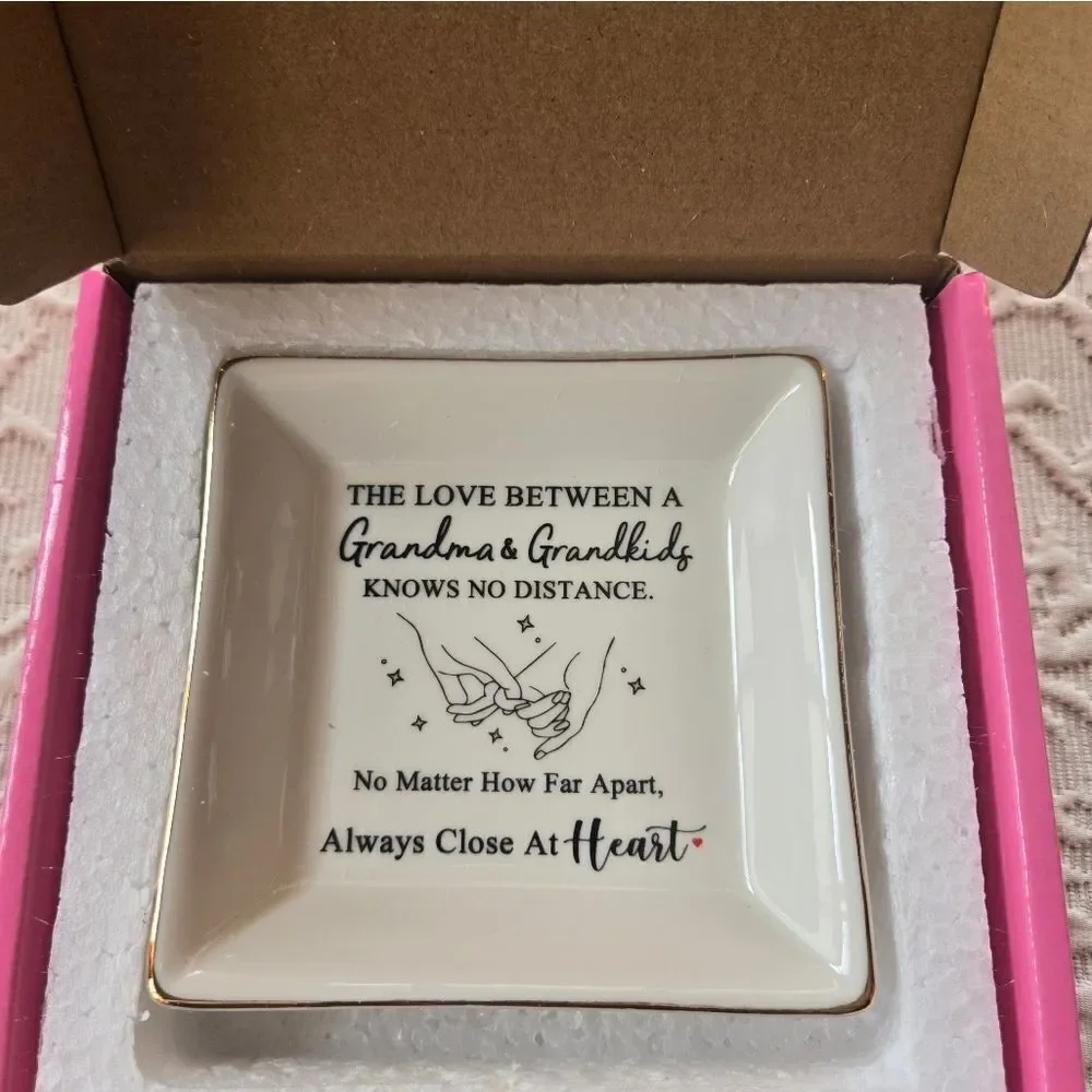 Grandmas Trinket Tray NWT